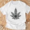 420 ウィードリーフスモーカー マリファナスモーカー メンズ レディース 曼荼羅 Tシャツ 高齢者への贈り物