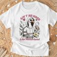 Ain’T No Hood Like Motherhood Goose Mom T-Shirt Gifts for Old Men Ain’T No Hood Like Motherhood Goose Mom T-Shirt Gifts for Old Men