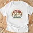 On Back 5月の誕生日 Est 1966年限定版 60Th Tシャツ 高齢者への贈り物