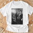 セックスピストルズ ジョニー・ロッテン・シド ヴィシャス・スティーブ・ジョーンズ 1977 Tシャツ 高齢者への贈り物