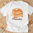 ホットケーキ パンケーキ Pancakes バター はちみつ イラスト 喫茶店 洋菓子 レトロ 水彩 綺麗 かわいい Tシャツ 高齢者への贈り物
