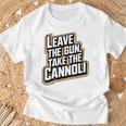 武器 を残してカンノーリを取れ Tシャツ 高齢者への贈り物