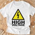 電気技師 高電圧 Tシャツ 高齢者への贈り物