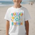 Peace Out 5th Grade Retro Back To School Students Graphic Kid T-Shirt Peace Out 5th Grade Retro Back To School Students Graphic Kid T-Shirt