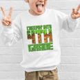 Creepin’ Into 4th Grade Kids Boy Gamer Pixel Back To School Performance Graphic Kid Sweatshirt