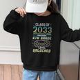 Class 2033 Gaming 6th Grade Level Unlocked Back To School Graphic Kid Sweatshirt