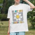Groovy 8th Grade Era Vibes Back to School Youth T-Shirt